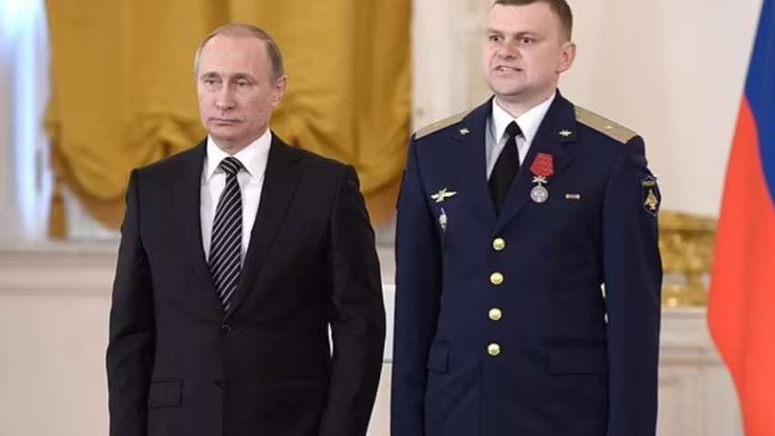 Пока бомбил Сирию, дочь съели собаки в России: жуткая история летчика-предателя из Крыма 