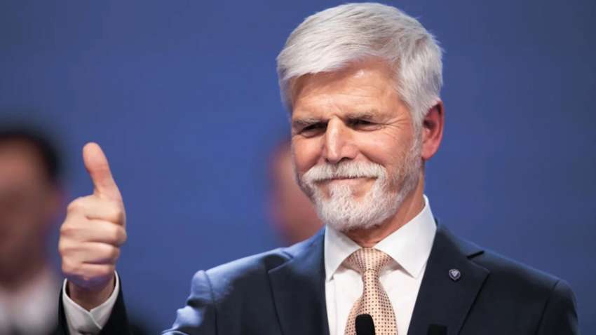 Президент Чехії вважає, що потрібно стежити за росіянами за кордоном Президент Чехії вважає, що потрібно стежити за росіянами за кордоном