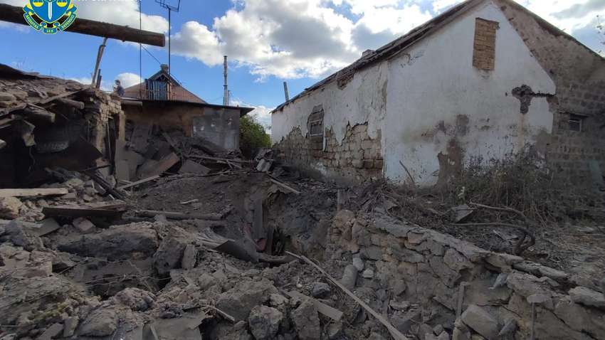 Последствия обстрелов Херсонщины: один человек погиб, девять получили ранения