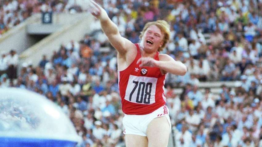 Внезапно скончался известный украинский олимпийский чемпион