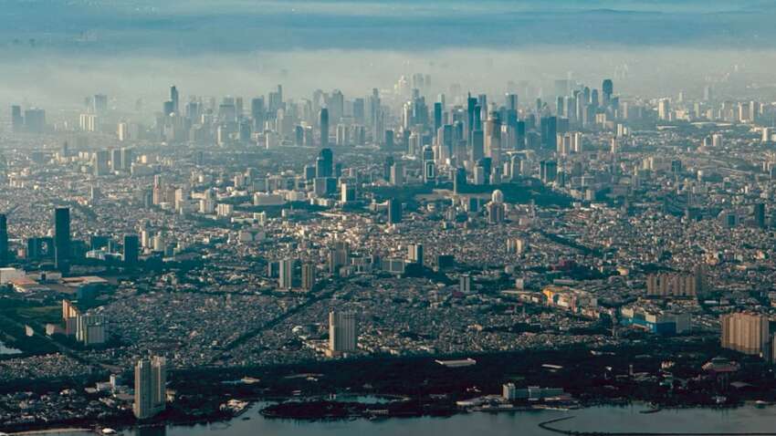 Это самый густонаселенный город в мире: в нем живет больше людей, чем в Украине