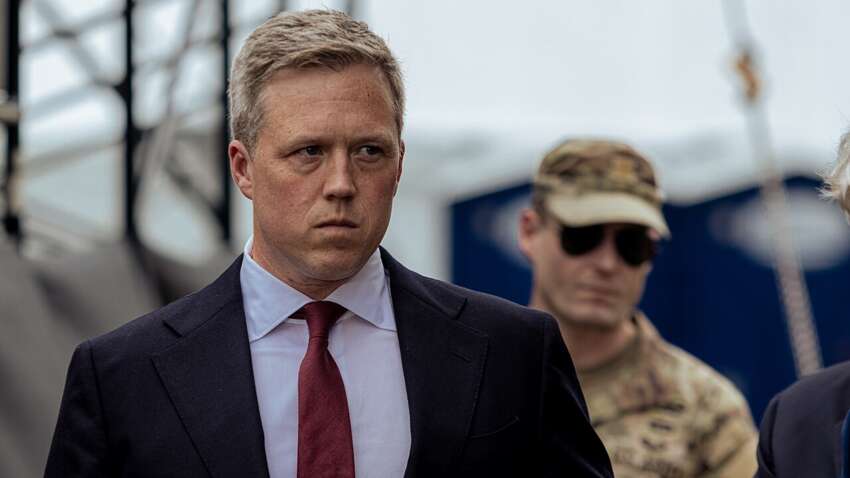 В США отстранили от переговоров по Украине важного политика: что говорят в Белом доме В США отстранили от переговоров по Украине важного политика: что говорят в Белом доме