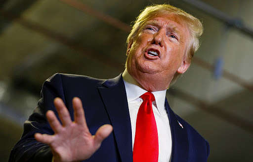 Свет в конце тоннеля: Трамп рассказал, когда может закончиться вспышка коронавируса