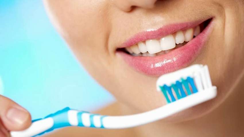 Какие здоровые привычки на самом деле вредят зубам