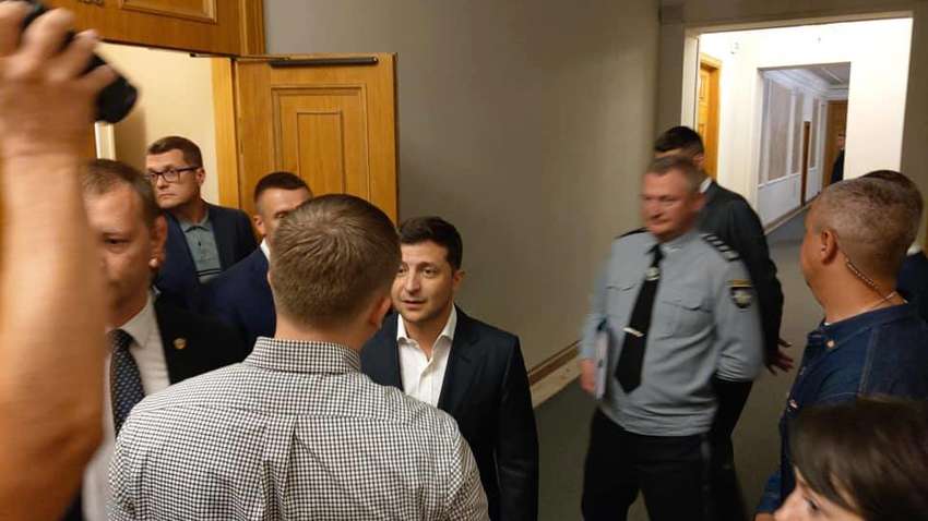 Зеленский назвал «мальчиком» журналиста «Схем»