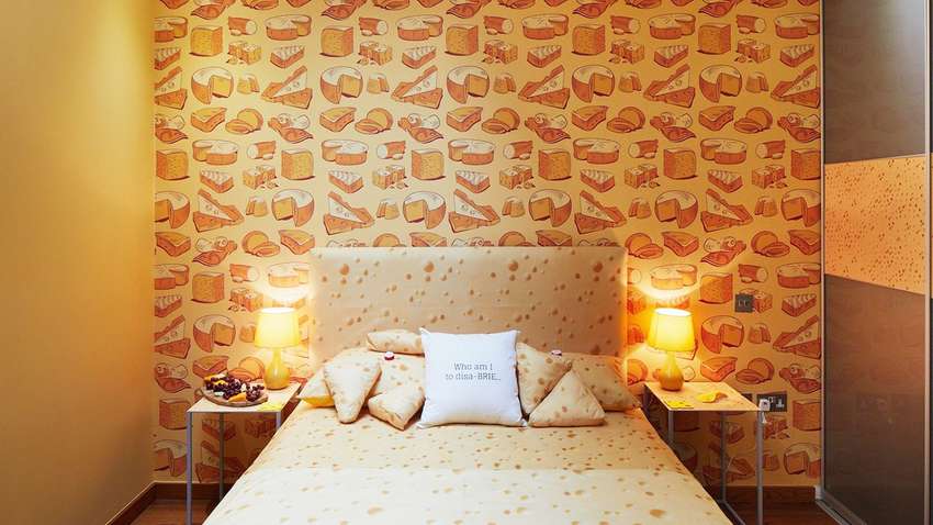 У Лондоні відкрили готель для фанатів сиру