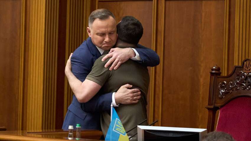 Анджей Дуда заявив, що Зеленський намагався втягнути Польщу у війну з Росією Анджей Дуда заявив, що Зеленський намагався втягнути Польщу у війну з Росією