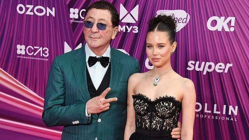  Юна наречена скандального виконавця з РФ оголосила про скасування весілля