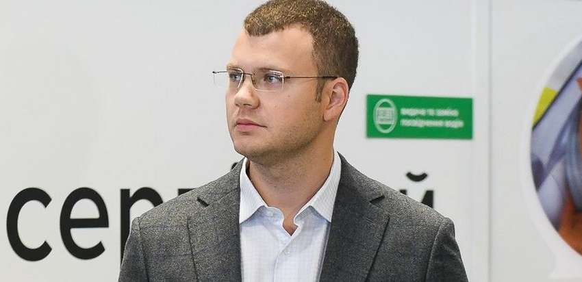 Частину акцій "Укрпошти" і "Укрзалізниці" продадуть 