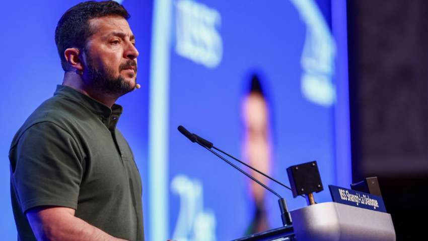 Не лише Росія: Зеленський назвав країну, яка допомагає Москві зірвати Саміт миру