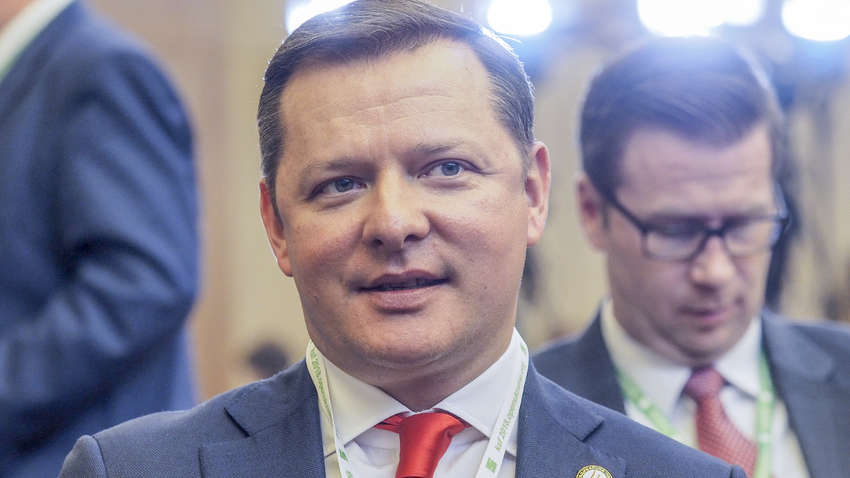 ФОТОФАКТ: Ляшка без охорони зняли за покупкою дитині дитячого харчування