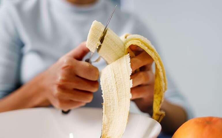 Эти фрукты нельзя выбрасывать в мусорное ведро: какая причина Эти фрукты нельзя выбрасывать в мусорное ведро: какая причина