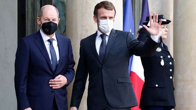 Шольц і Макрон збиралися до Москви: про що хочуть говорити з Путіним