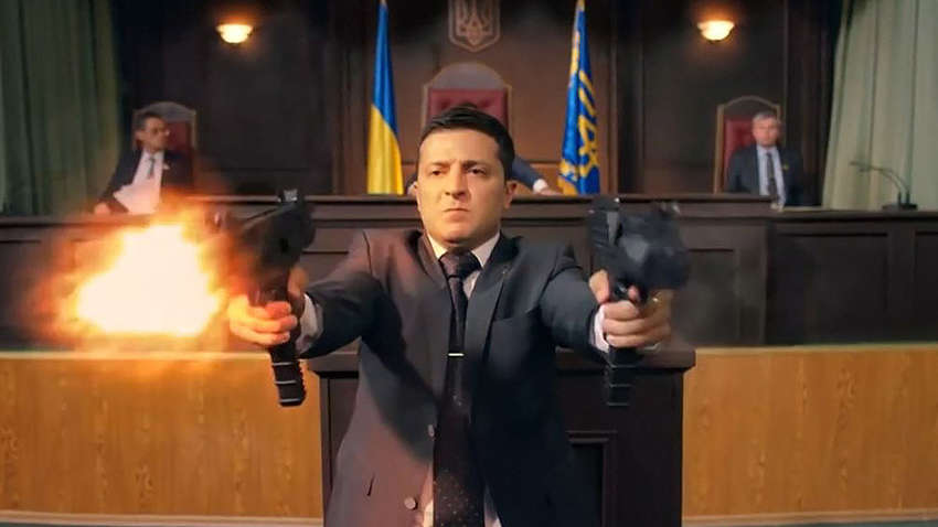 Кремль прокомментировал прекращение показа сериала "Слуга народа" 