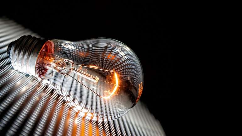 Пошкоджені високовольтні лінії: Маріуполь залишився без світла