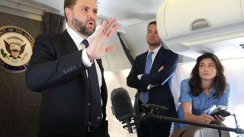 Венс озвучив, що Трамп запропонує Путіну в обмін на мир в Україні Венс озвучив, що Трамп запропонує Путіну в обмін на мир в Україні