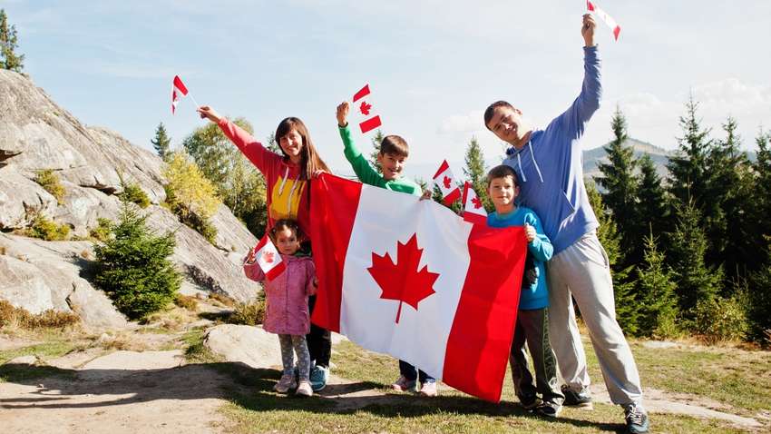 Новые возможности для украинцев в Канаде: работа и образование