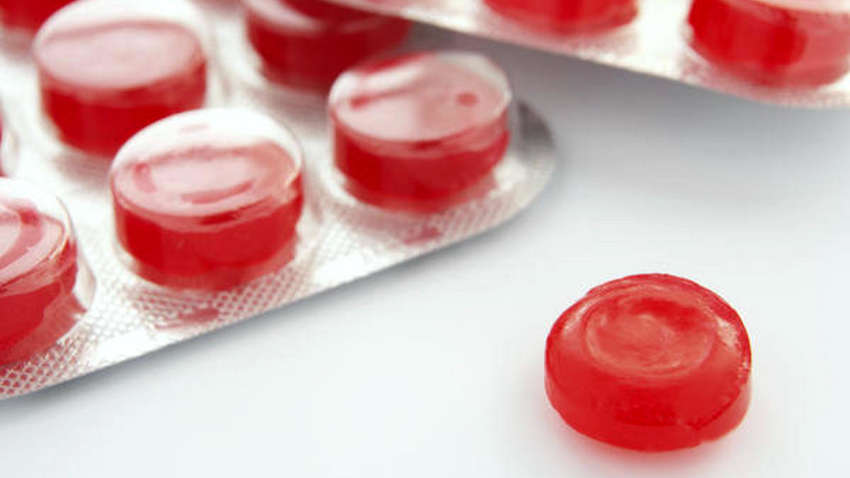 Эксперты рассказали, какой вред причиняют леденцы от кашля