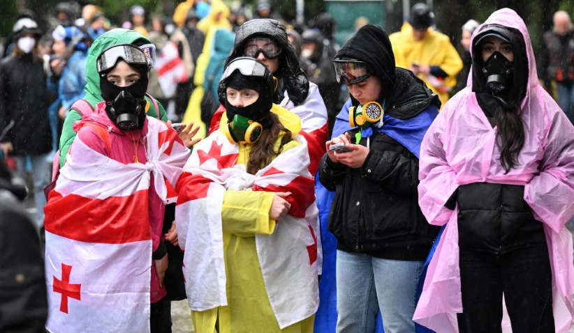 Уряд Грузії жорстко обмежив протестувальників: подробиці Уряд Грузії жорстко обмежив протестувальників: подробиці