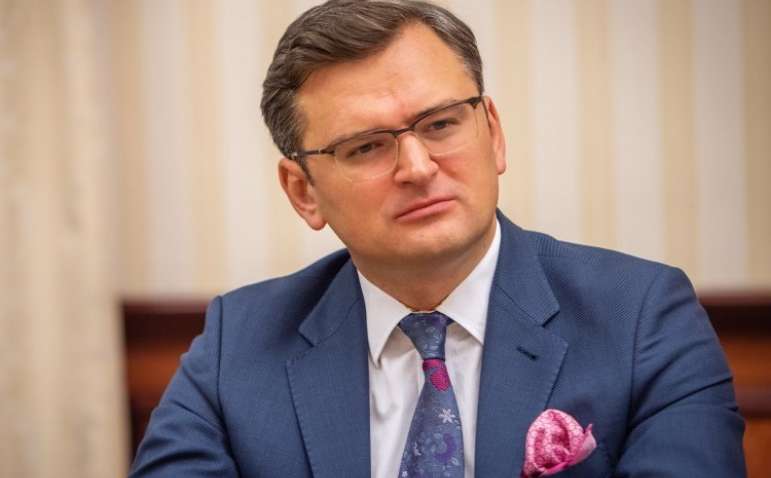 Кулеба розповів, коли в Україні дозволять подвійне громадянство