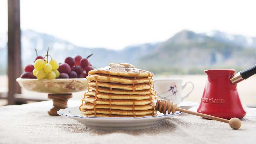 Вкусные оладьи: рецепт быстрого завтрака