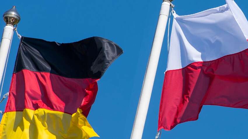 Польша требует колоссальную сумму репараций из Германии: сколько хочет получить