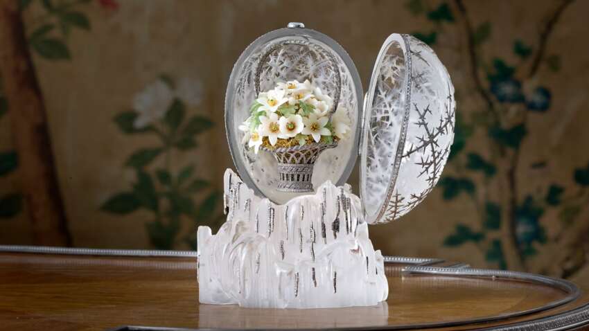 "Зимове яйце" Фаберже продали на аукціоні Christie's за рекордну суму (ФОТО)