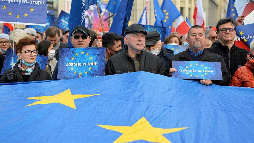 В Польше прошли массовые протесты на фоне опасений выхода из ЕС
