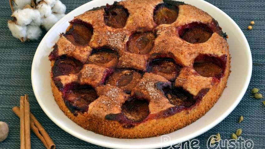 Страва з історією: сливовий пиріг за легендарним рецептом із The New York Times Страва з історією: сливовий пиріг за легендарним рецептом із The New York Times