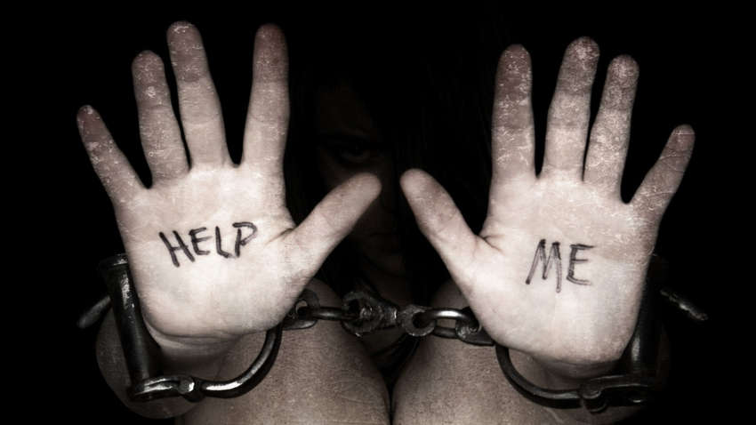 Не смогли пережить «путешествие»: в Великобритании в грузовике нашли 39 тел