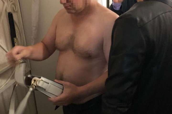 СБУ накрыла группу "черных" регистраторов 