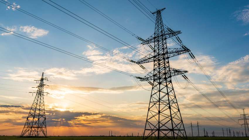 Дві країни готові допомогти РФ з поставками електроенергії Дві країни готові допомогти РФ з поставками електроенергії