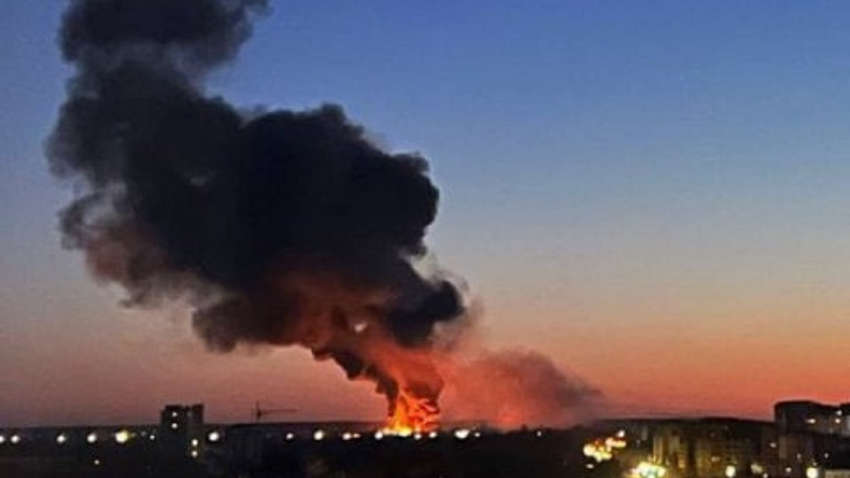 В ВСУ показали феерическое видео по подрыву эшелона российской техники в Херсонской области