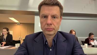 Гончаренко у річницю президенства Зеленського змішав його з болотом