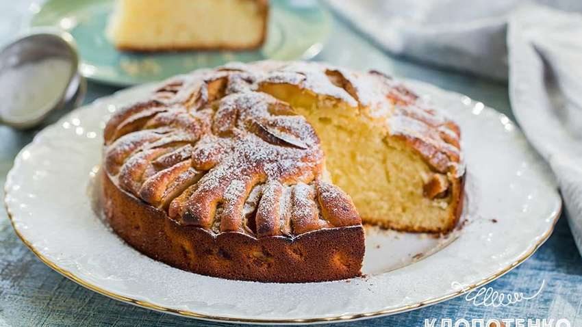 Самый простой рецепт яблочного пирога на кефире от Евгения Клопотенко  Самый простой рецепт яблочного пирога на кефире от Евгения Клопотенко