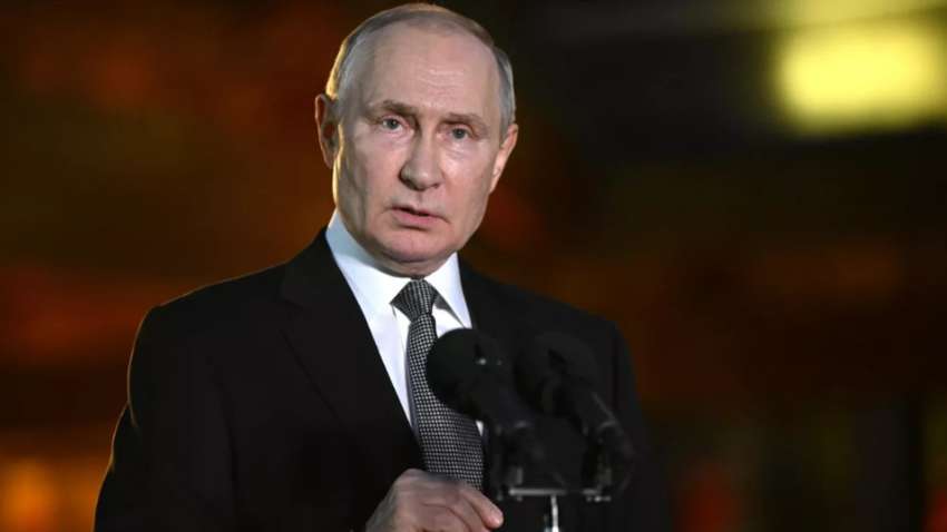 Скільки грошей у Путіна: квартири, автомобілі та готівка