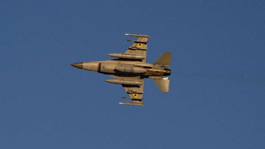 У соцмережах з'явилися перші кадри бойової роботи F-16 на фронті в Україні (ФОТО)