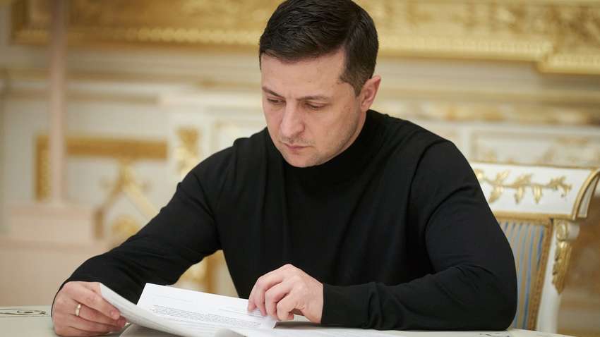 "Коронавірус втрутився в кадрову політику України": у глави РНБО новий заступник 