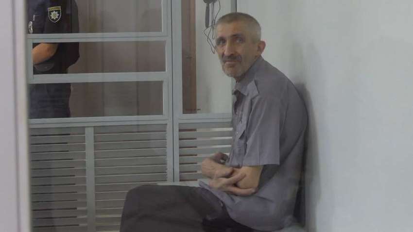 Спокойно зарубил топором жену и 22-летнюю дочь: в Луцком СИЗО умер жестокий убийца Спокойно зарубил топором жену и 22-летнюю дочь: в Луцком СИЗО умер жестокий убийца