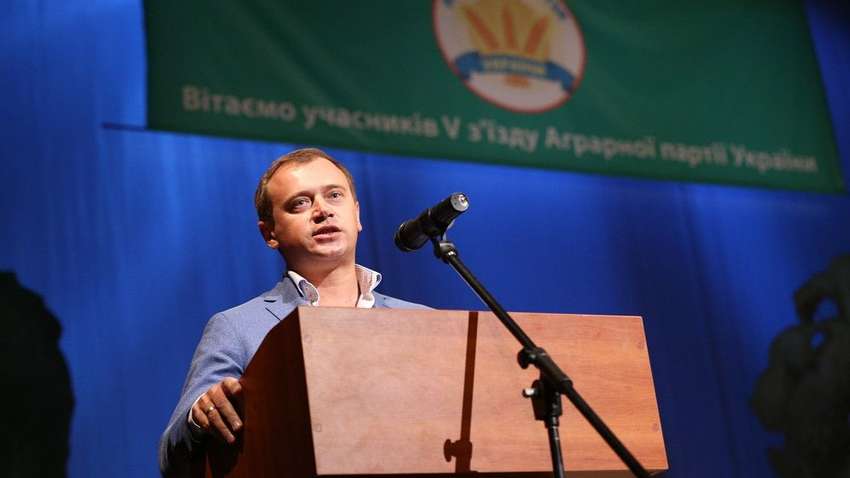 Холдинг ІМК під керівництвом Алекса Ліссітси найменше серед агрокомпаній допомагає Україні на війні