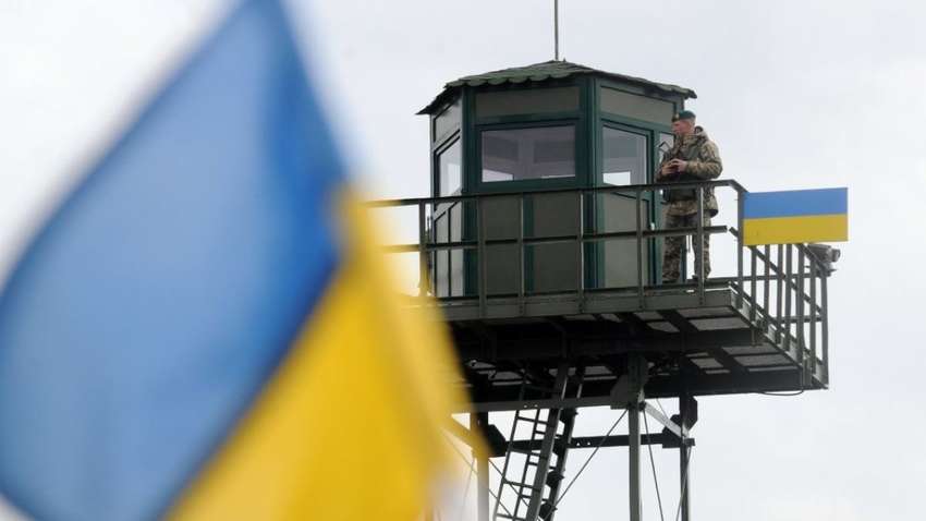 Україна закриває кордон для іноземних громадян – РНБО