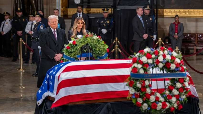 В США мужчина пытался проникнуть в Капитолий с мачете и тремя ножами В США мужчина пытался проникнуть в Капитолий с мачете и тремя ножами