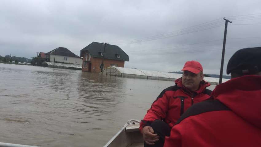 Кабмин выделил 120 млн гривень на ликвидацию последствий подтоплений на Закарпатье