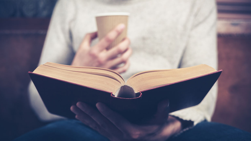 Почему мужчина должен полюбить книги