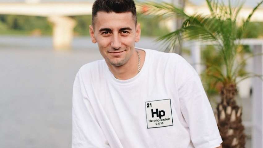 Гуморист невдало виправдав чоловіків, які втекли з України та потрапив у скандал