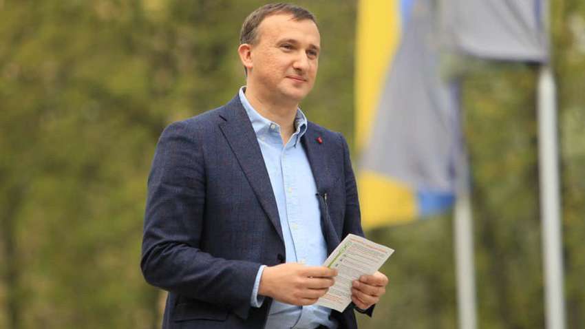 Сьогодні йду на похорони рідної сестри, а не в ГПУ - мені не вручали ані повістки, ані підозри, - Карплюк