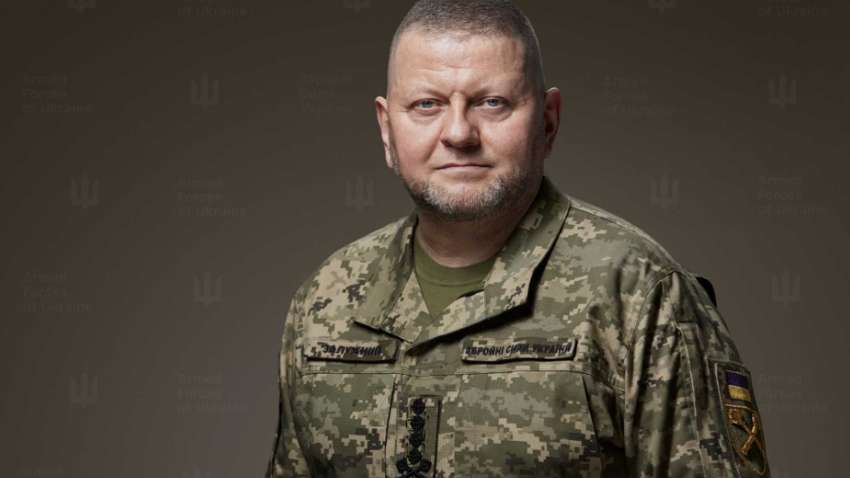Зеленский уволил Залужного с военной службы: куда назначили генерала