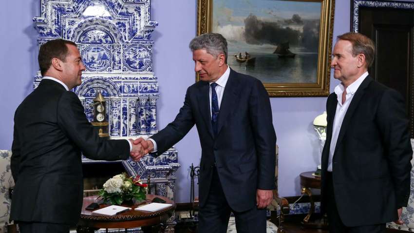 Дело о госизмене депутатов ОПЗЖ: какие перспективы у дела против Медведчука и Бойко