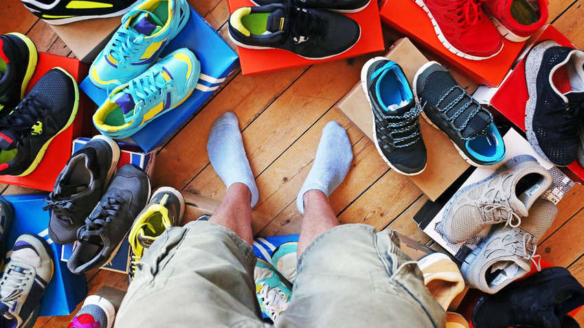 Известный бренд представил обувь из яблочной кожуры