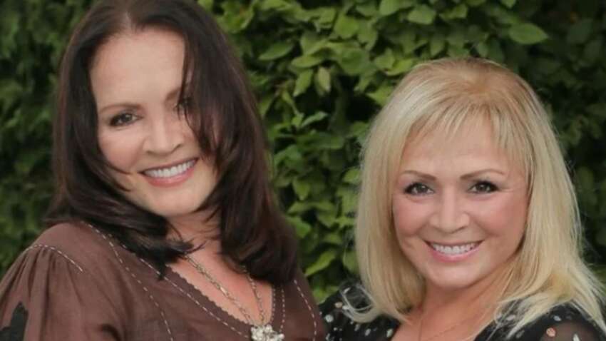 Чи справді Софія Ротару живе в Росії: її сестра зробила зізнання про співачку Чи справді Софія Ротару живе в Росії: її сестра зробила зізнання про співачку